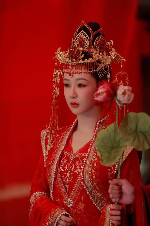 Tiền thù lao Dương Tử vượt mặt Lưu Diệc Phi khi đóng Trường Tương Tư phần 2-2