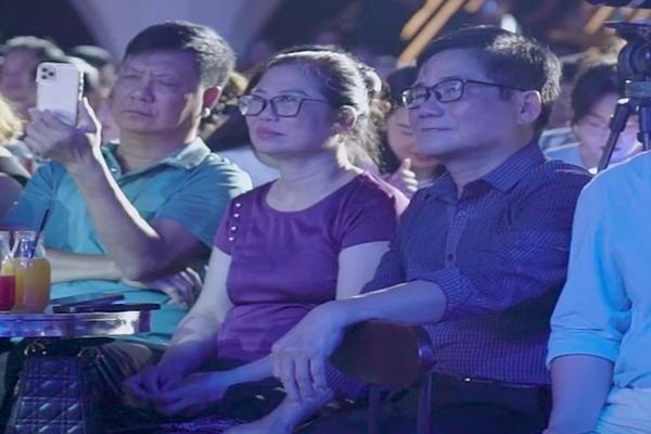 Mẹ ruột Hương Tràm nói gì về việc con gái đi Mỹ 5 năm và lí do về nước?-2