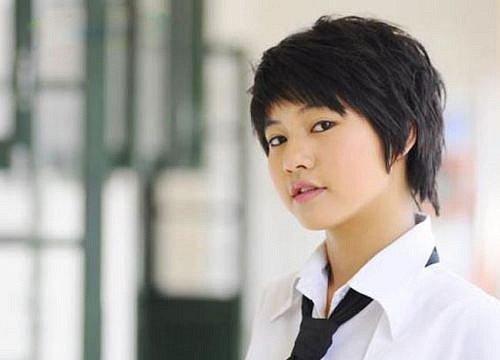 Dàn mỹ nhân Bộ Tứ 10A8 sau 15 năm: Người lui về ở ẩn, người vẫn miệt mài đóng phim, nhan sắc đặc biệt gây chú ý-8