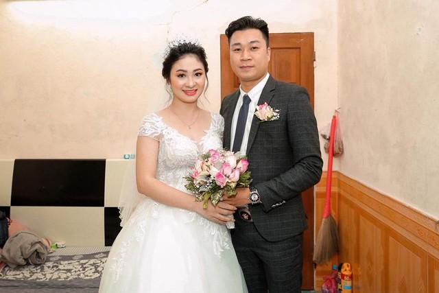 Chỉ là dự bị của anh người yêu đào hoa, cô gái đẹp vẫn quyết cưới, sắp đẻ phải trốn viện đi đánh ghen-4