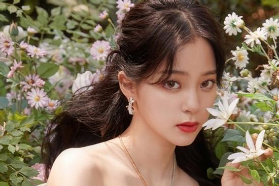 Tử vi ngày mai, thứ Bảy 13/7/2024: Mùi sự nghiệp suôn sẻ, Thân vận đỏ như son