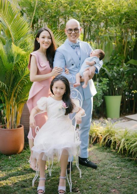 Hội vợ bầu Anh trai vượt ngàn chông gai: Người trải qua phút sinh tử khi sinh con, người không dám đẻ thêm vì ám ảnh-11