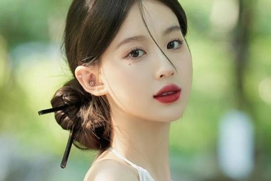 Giờ VÀNG đã điểm, 00h00 đêm nay (13/7/2024): 3 con giáp phú quý đủ đường, tiền về ngập két