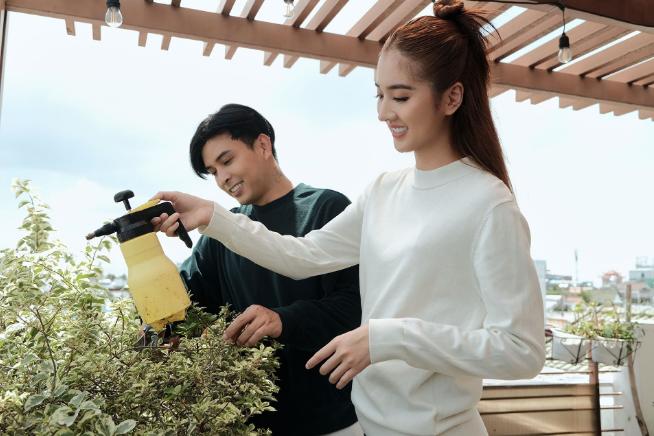 2 sao nam Việt lấy vợ là người nổi tiếng kém 17 tuổi: Ai cũng giàu khủng, hạnh phúc chứng tỏ tuổi tác chỉ là con số-11