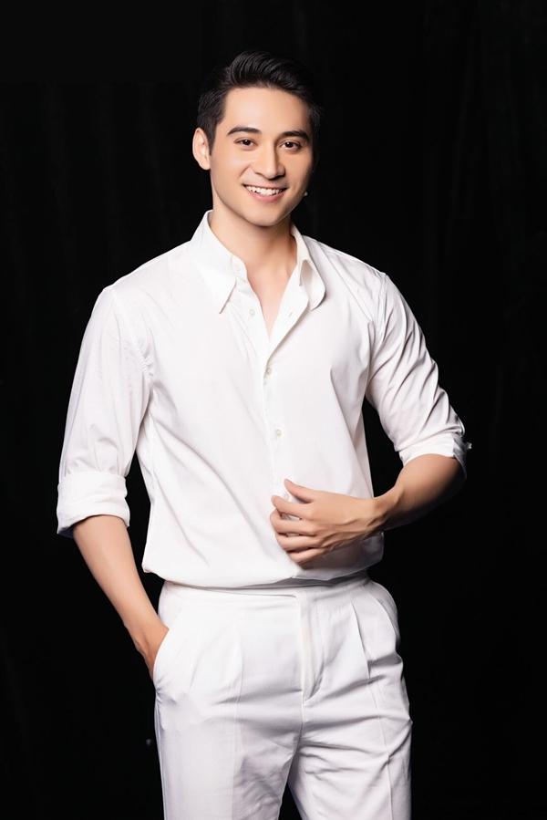 Có bố là võ sư, Mr World Vietnam 2024 Tuấn Ngọc giỏi tiếng Anh và nhiều tài lẻ-5