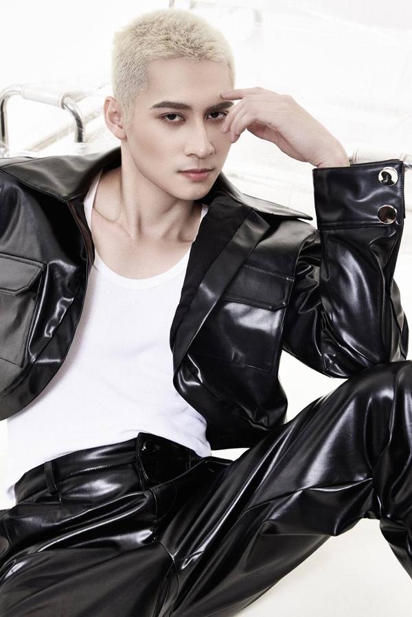 Có bố là võ sư, Mr World Vietnam 2024 Tuấn Ngọc giỏi tiếng Anh và nhiều tài lẻ-10