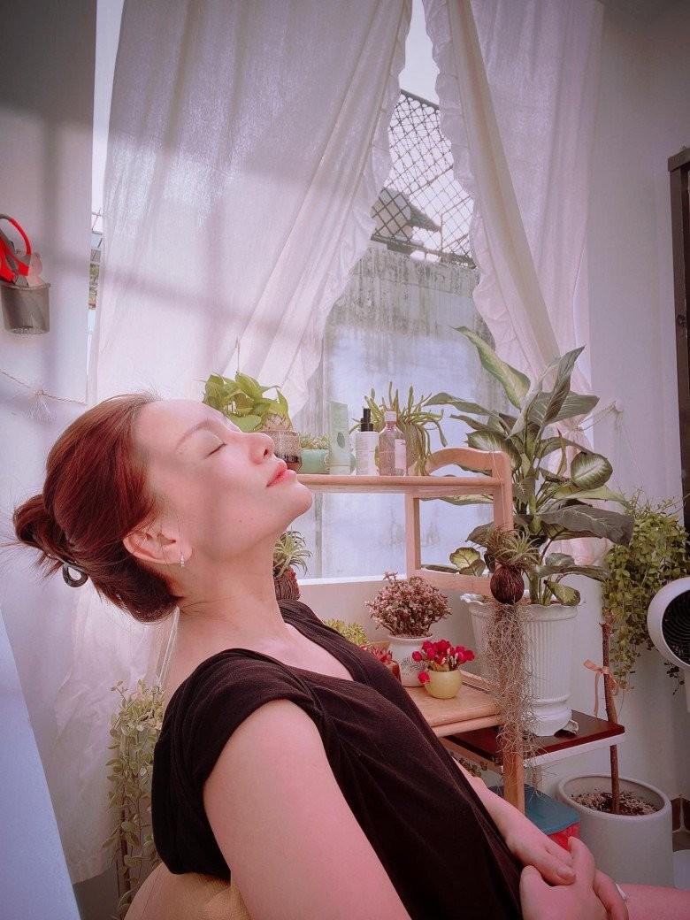 Vợ cũ MC Thành Trung khoe không gian sống nhiều cây xanh, nhiều điểm chung với nhà mẹ chồng Tây-11