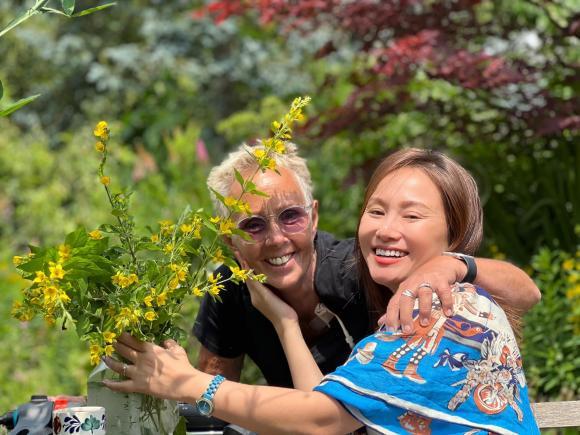 Vợ cũ MC Thành Trung khoe không gian sống nhiều cây xanh, nhiều điểm chung với nhà mẹ chồng Tây-12