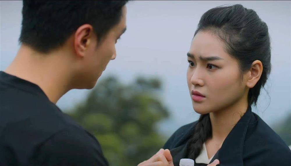 Việt Anh khoe body tuổi 43, cực tình với nữ diễn viên kém 18 tuổi-3