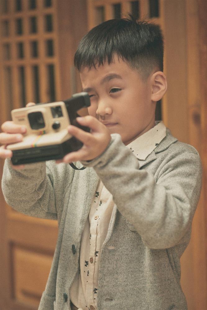 Quý tử duy nhất của Thu Trang - Tiến Luật: 10 tuổi làm gia sư, vẻ ngoài nhặt hết nét đẹp của bố mẹ-5