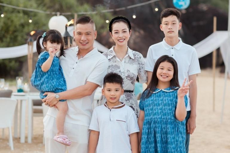 Diện mạo trẻ đẹp ở tuổi U70 của mẹ chồng Hoa hậu Jennifer Phạm-9