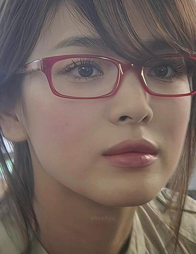 Ảnh Song Hye Kyo năm 2000 gây sốt với gần 10 triệu lượt xem-2