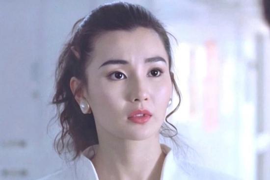 'Đệ nhất mỹ nhân xứ Cảng Thơm': Sự nghiệp thăng hoa, tuổi già sống trong cô độc