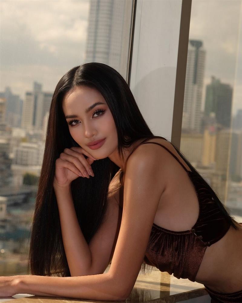 Nhan sắc quyến rũ của tân Hoa hậu Hoàn vũ Thái Lan 2024-5