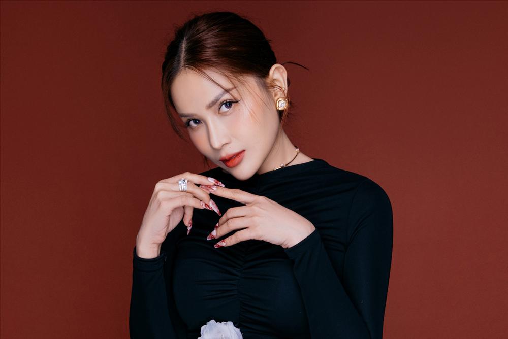 Những kiều nữ làng hài của Vbiz: Nam Thư bị tố là tiểu tam dù đã đính chính, Puka được chồng chiều chuộng phát mê-5