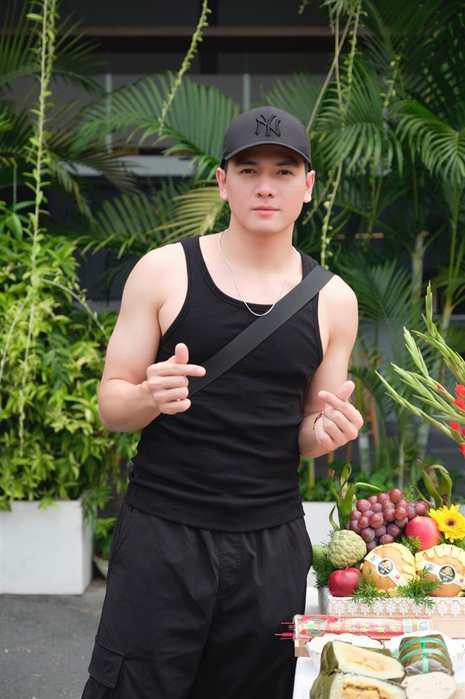 Tiến Luật vừa vượt ngàn chông gai vừa quay phim cùng bà xã Thu Trang-6