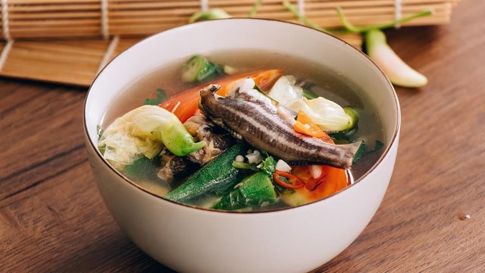 Canh chua cá, lẩu cá linh lọt top món ngon nhất thế giới-1