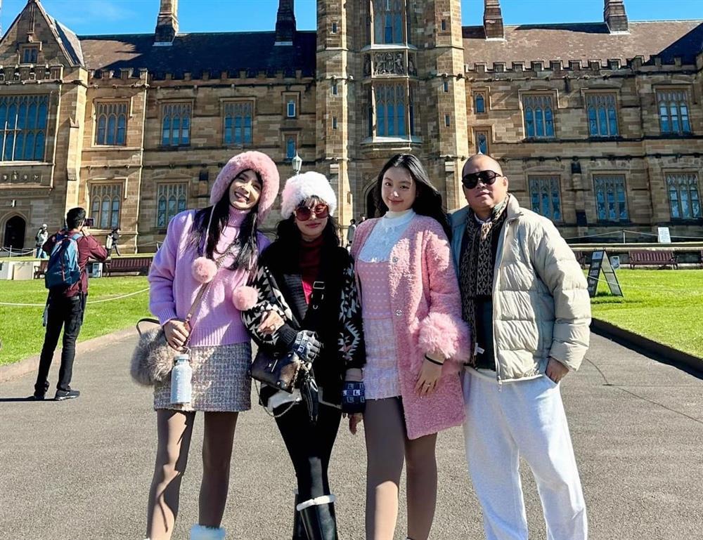 Thúy Hạnh chuẩn bị cho con du học Úc: Dẫn cả nhà sang thăm trường-2