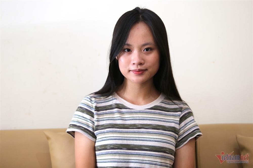 Nữ sinh Vĩnh Phúc trở thành thủ khoa khối D năm 2024: Em bật khóc vì sốc-1
