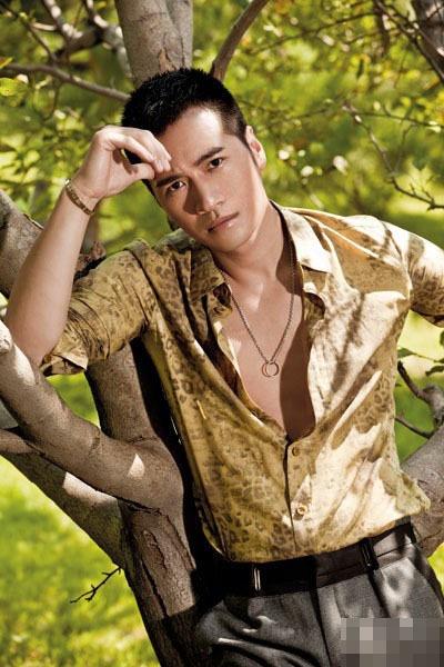 Hình mẫu trong mộng của fan - Hà Thịnh Minh: Tụt dốc vì 2 tin đồn, vẫn phong độ ở tuổi U50-3