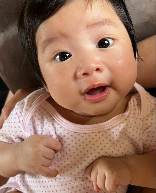 Con thường xuyên bị nhận nhầm giới tính, hội mẹ bỉm Vbiz liền xử lý tình huống nhận được nhiều lời khen-8