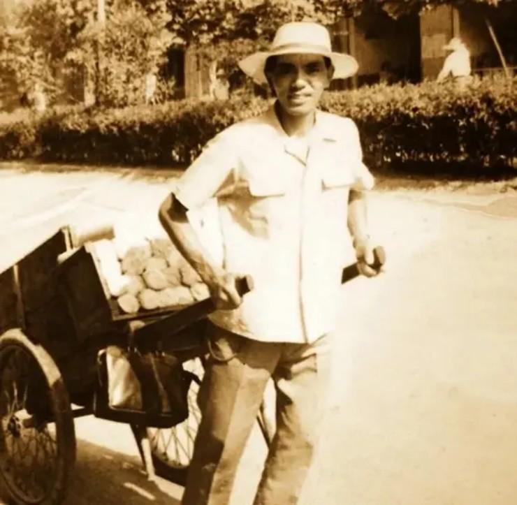 Ngược đời: Chủ tịch 72 tuổi bỏ công việc nghìn tỉ đi làm thần tượng TikTok-2