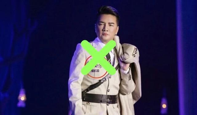 Không chỉ bị cấm diễn, ca sĩ Đàm Vĩnh Hưng cũng không được phát hành sản phẩm trong 9 tháng-1