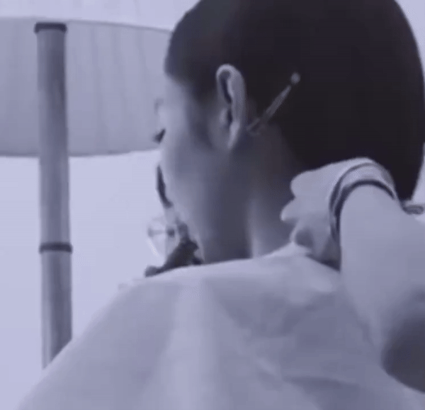 Jennie (BLACKPINK) bị YG hãm hại trong scandal hút thuốc?-2