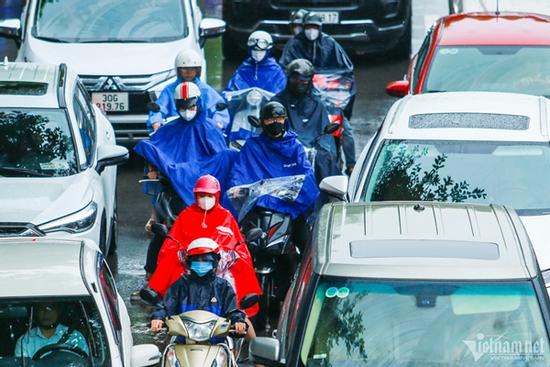 Dự báo thời tiết 19/7/2024: Bắc Bộ mưa nắng thất thường