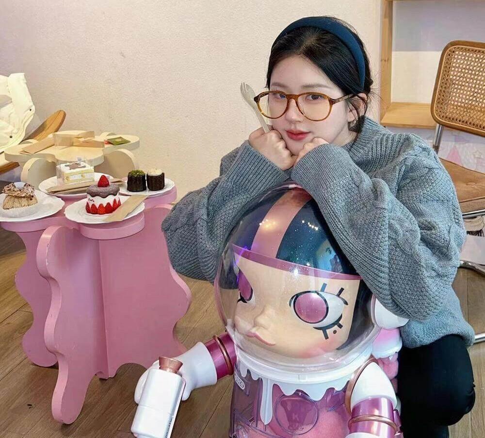 Nghệ sĩ lợi dụng fan-1