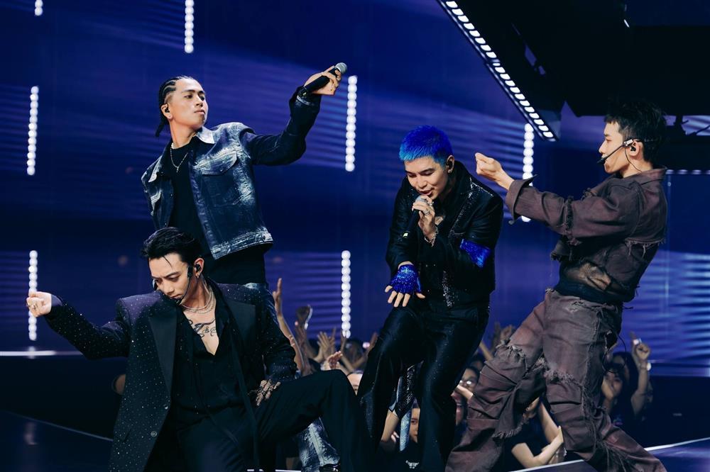 Cơn sốt game show đè bẹp ca sĩ Việt-2