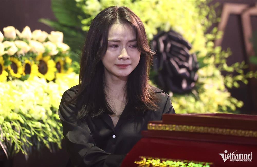 NSND Xuân Bắc, NSND Lan Hương rơi nước mắt tiễn biệt NSƯT Bùi Phương Nga-14