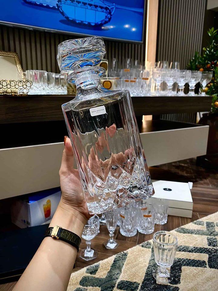 Cuộc sống viên mãn của Hằng Túi bên người chồng thứ 3 trong biệt thự sang trọng-20