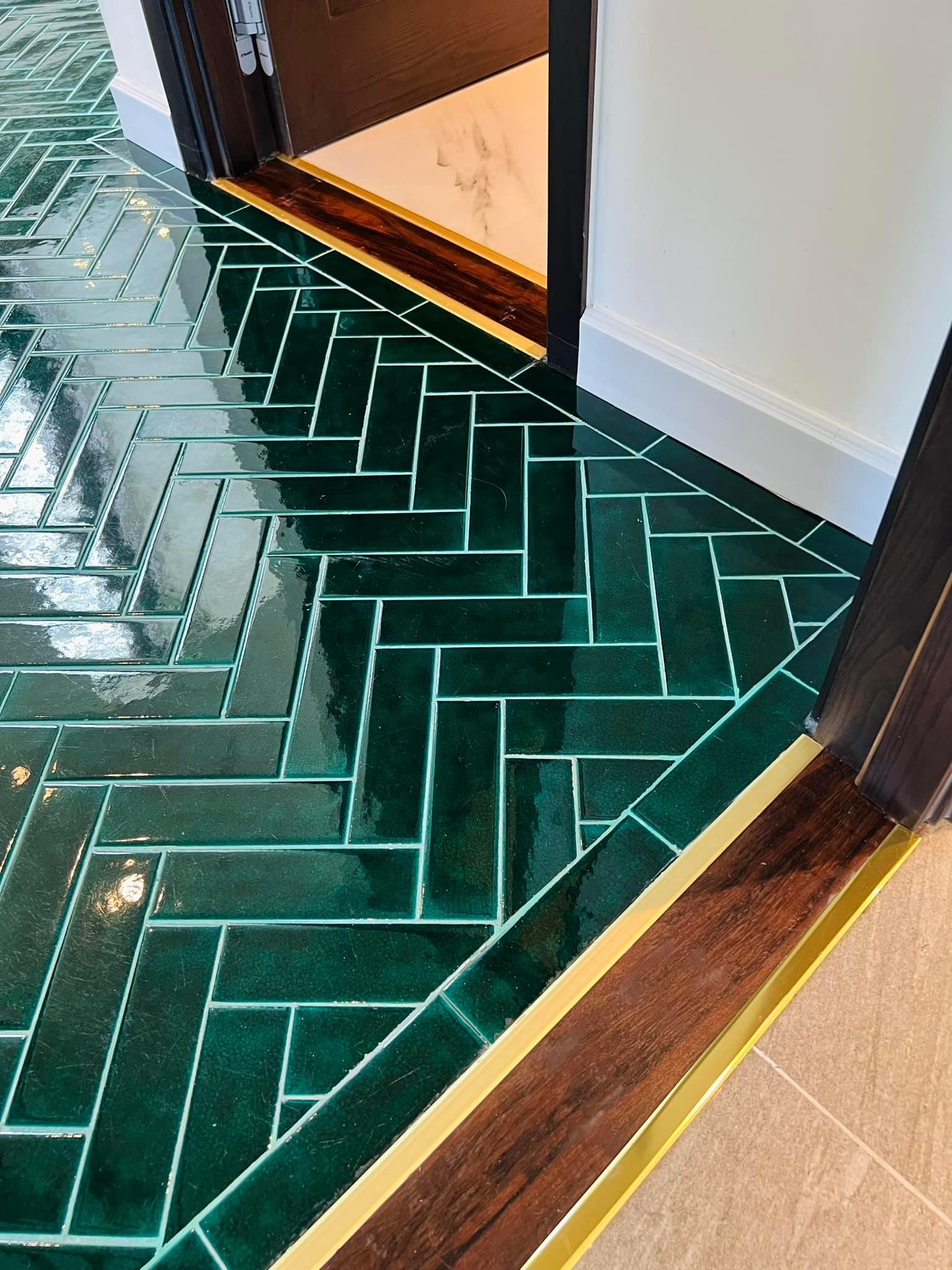 Cuộc sống viên mãn của Hằng Túi bên người chồng thứ 3 trong biệt thự sang trọng-41