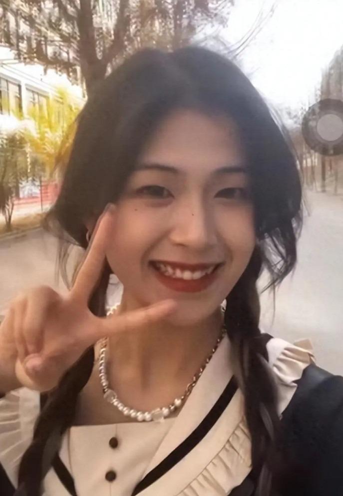 Ca sĩ Trương Hồng Giai qua đời thương tâm ở tuổi 21-1