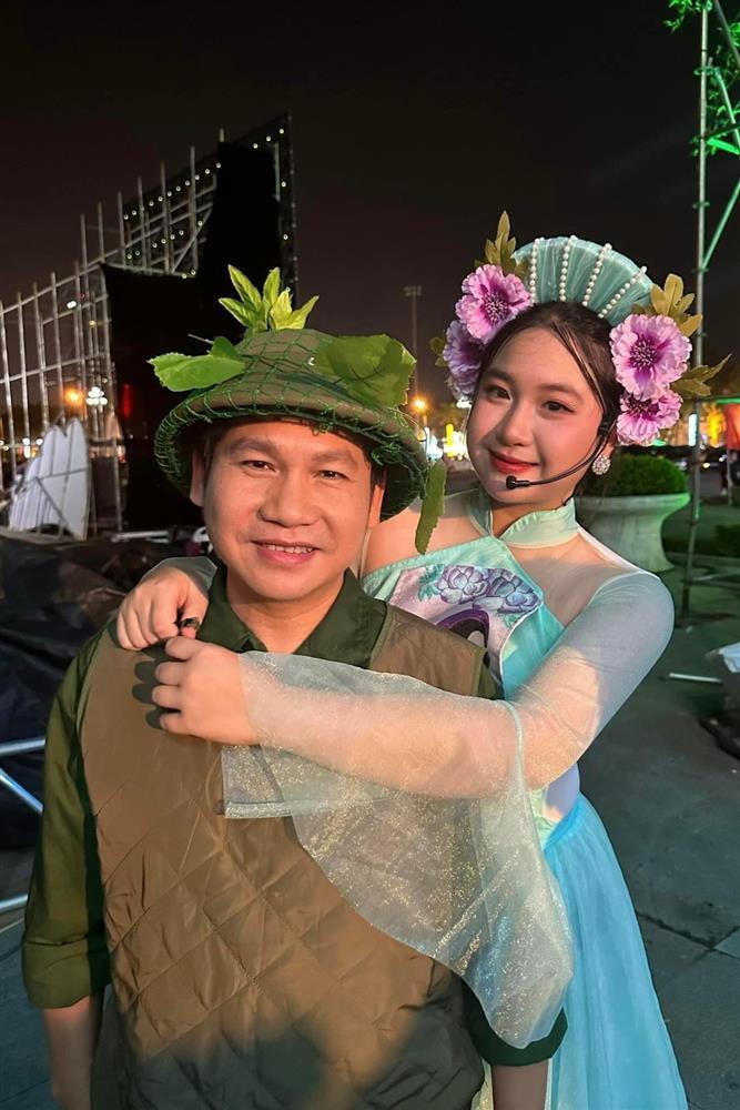 Trọng Tấn tuổi 48: Tổ ấm hạnh phúc, hai con đều tài năng nhờ gen của cha-5