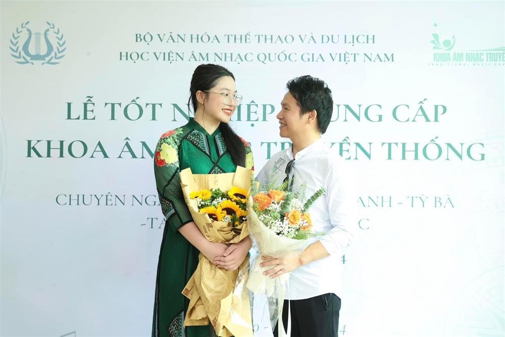 Trọng Tấn tuổi 48: Tổ ấm hạnh phúc, hai con đều tài năng nhờ gen của cha-7