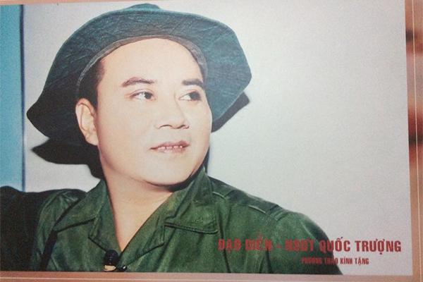 Đời thực bình yên bên vợ kém 13 tuổi của nam NSND chèo mang quân hàm Đại tá-2