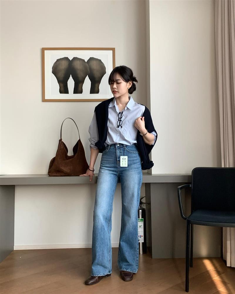 4 mẫu giày bệt phù hợp với phụ nữ trên 40 tuổi vì sự thanh lịch, dễ phối đồ-4