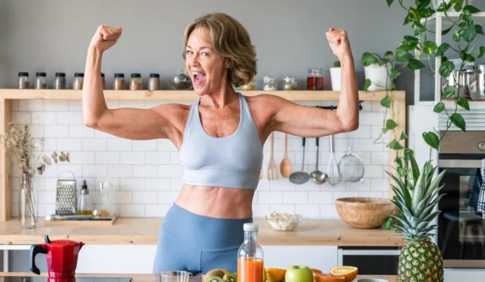 4 thói quen đơn giản giúp giữ dáng bất chấp tuổi tác-1