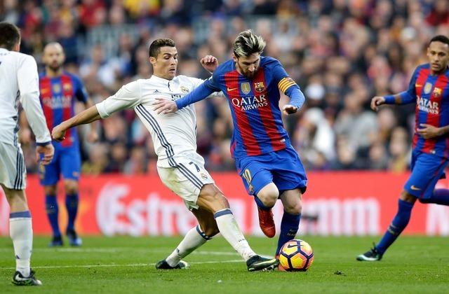 Vì sao nói Messi ghi bàn xuất sắc hơn Ronaldo?-1