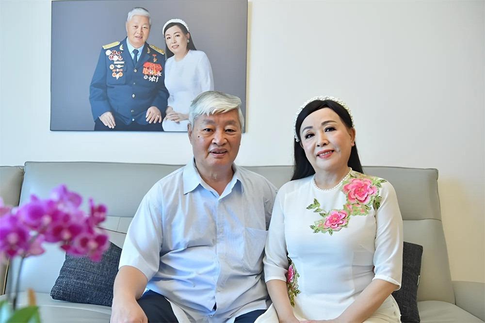 NSND Thu Hiền nhận nuôi 5 em nhỏ, tuổi 72 sống bình yên bên gia đình-5