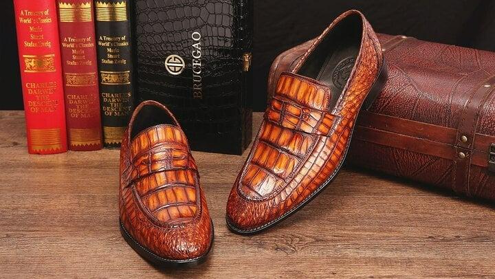 Tại sao da cá sấu đắt hơn hẳn so với các loại da khác?-3