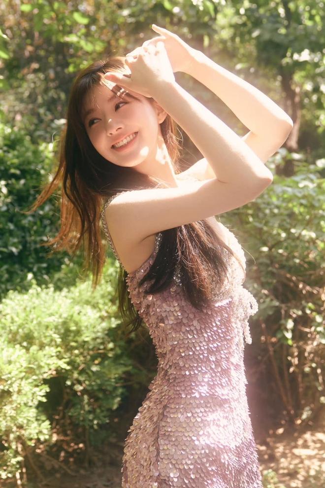 Triệu Lộ Tư lại xinh như mộng dù diện đồ quá sến-5