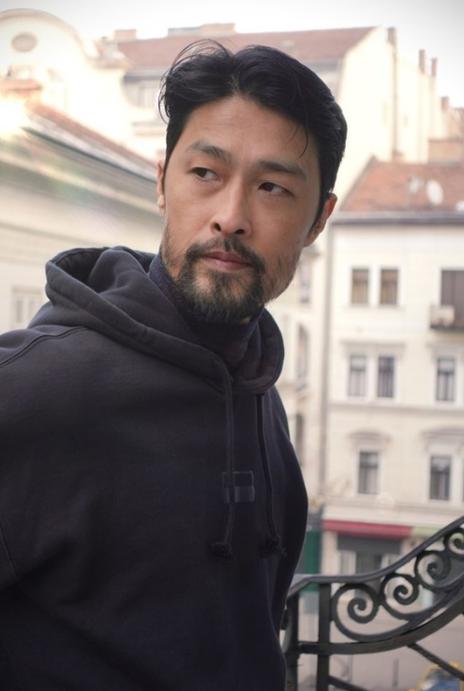 Johnny Trí Nguyễn đổ vỡ hôn nhân, hé lộ lý do hẹn hò với Nhung Kate hơn 10 năm nhưng không cưới-2