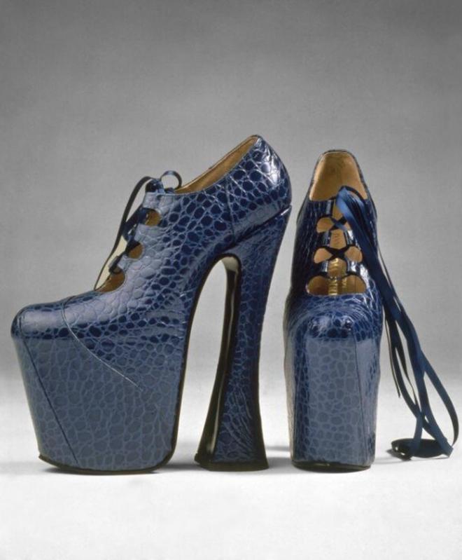 Siêu mẫu huyền thoại ngã đúng 1 lần mà khiến cả thế giới xôn xao, 20 năm sau có màn phục thù đầy thuyết phục-6