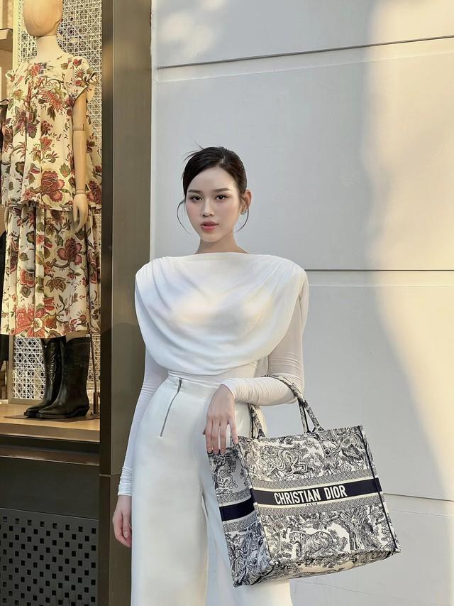 Cô gái cấy lúa quê Thanh Hóa có đôi chân đẹp nhất lịch sử hoa hậu Việt Nam: 22 tuổi làm CEO, chuyện tình yêu vẫn là ẩn số-7