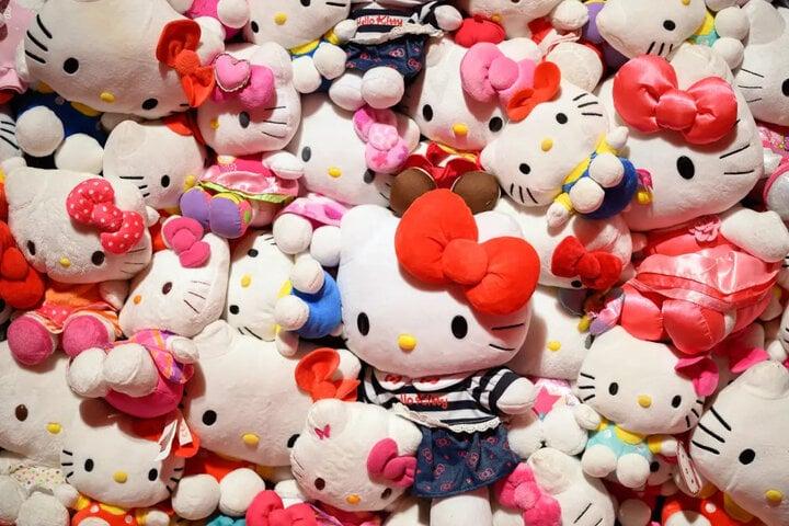 Công bố cú lừa thế kỷ: Hello Kitty thật ra không phải là mèo-1