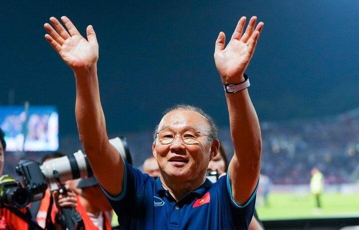 Chuyên gia: Không ai hợp dẫn dắt tuyển Malaysia hơn Park Hang Seo-1