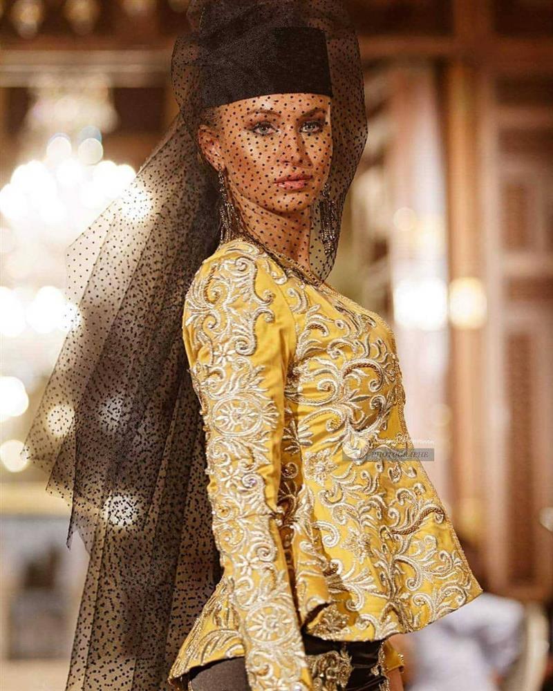 Nữ nhà báo cao 1,8 m đăng quang Hoa hậu Hoàn vũ Serbia-6